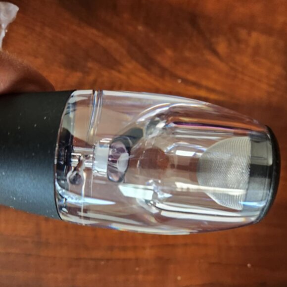 Wine Decanter New - Picture 3 of 3